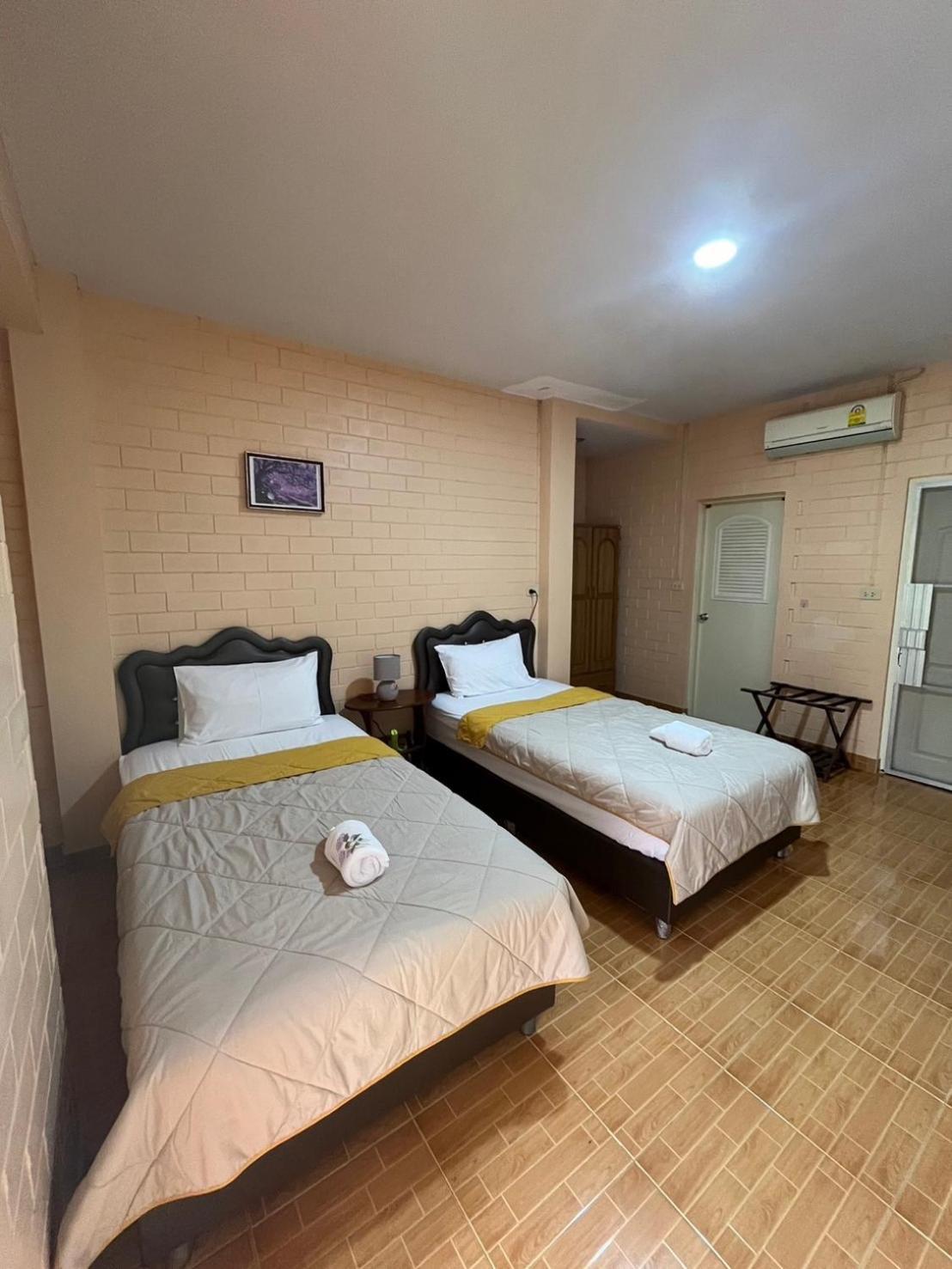 Bunraksa Resort Кампхэнгпхет Экстерьер фото